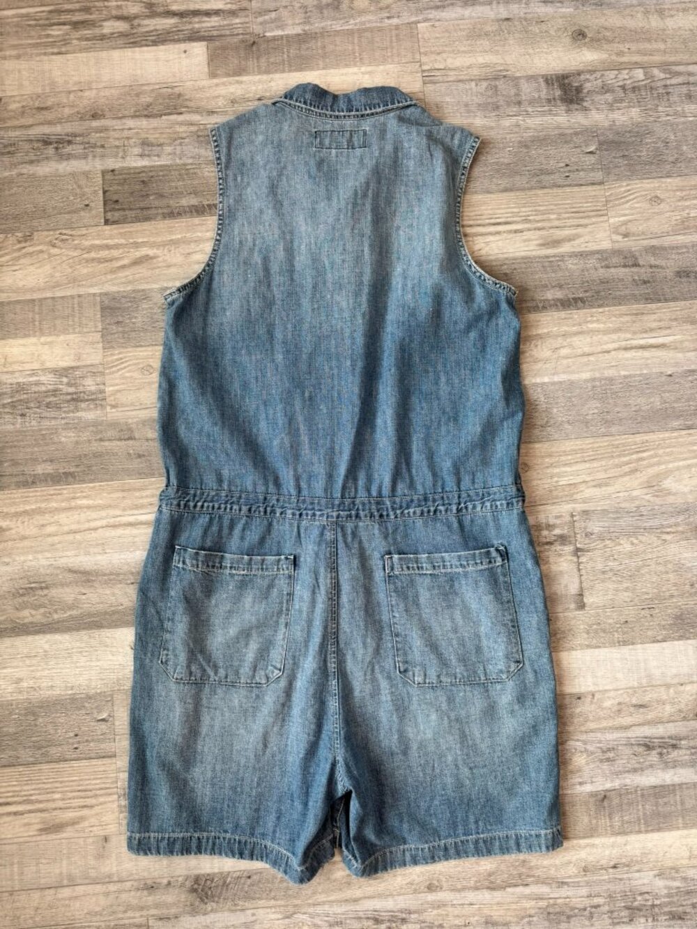 Lucky Brand Denim Sleeveless Romper Size XL Drawstring, Snap Front J11 - Picture 5 of 5